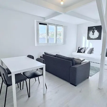 Dalikyda - Les Coulisses - Free Parking アパート ル・アーヴル