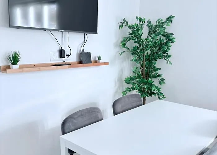 Dalikyda - Les Coulisses - Free Parking ル・アーヴル