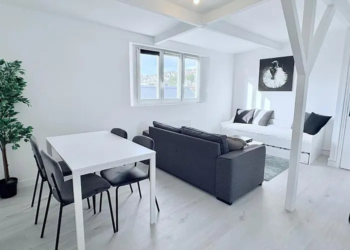 Dalikyda - Les Coulisses - Free Parking *